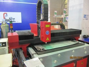 500W 1500x3000 cnc ليف ليزر عمليّة قطع آلة لصفح لوحة