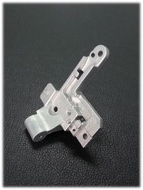 ارتفاع يموت السيارات دقيقة صب أجزاء الرمل التفجير التفاوتات +/- 0.05mm